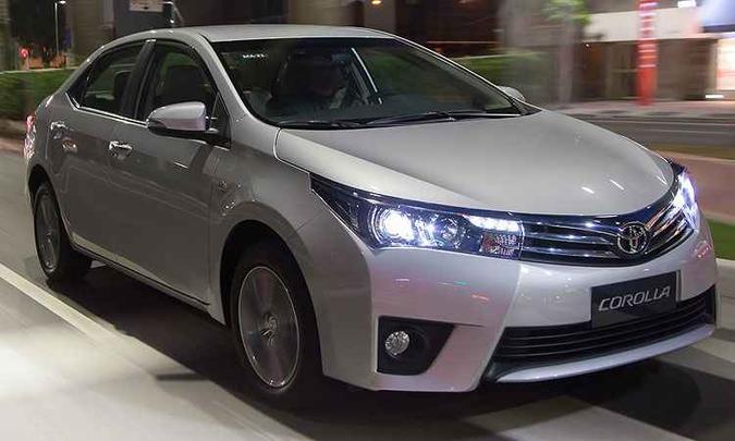 Toyota Corolla vendeu 67 mil unidades em 2015(foto: Toyota/ Divulgação) Toyota Corolla vendeu 67 mil unidades em 2015(foto: Toyota/ Divulgação)