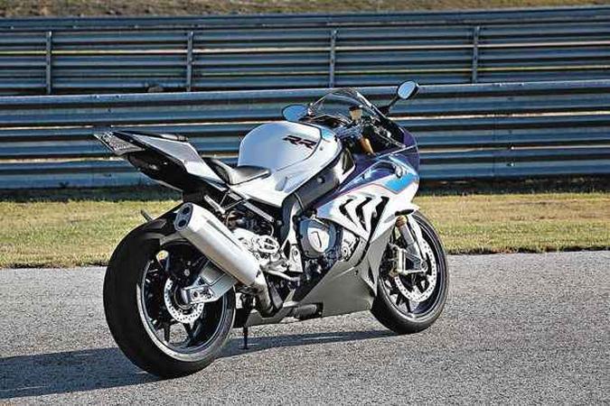 O motor de quatro cilindros em linha tem 199cv(foto: Fábio Aros/BMW/Divulgação) O motor de quatro cilindros em linha tem 199cv(foto: Fábio Aros/BMW/Divulgação)