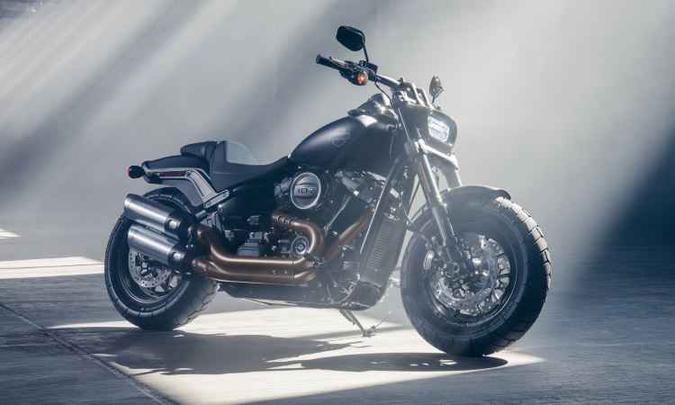 O farol tem formato inédito, do tipo oval achatado(foto: Kevin Netz/Harley-Davidson) O farol tem formato inédito, do tipo oval achatado(foto: Kevin Netz/Harley-Davidson)