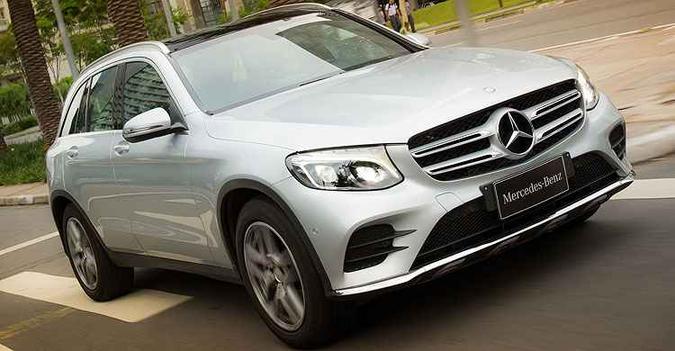 GLC 2.0 turbo substitui GLK, e com dimensões bem mais avantajadas(foto: Estúdio Malagrine/Divulgação/Mercedes Benz) GLC 2.0 turbo substitui GLK, e com dimensões bem mais avantajadas(foto: Estúdio Malagrine/Divulgação/Mercedes Benz)