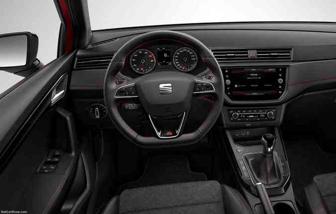 Veculo conta com o sistema Seat Drive Profile, que oferece quatro modos de conduo: Normal, Sport, Eco e Individual(foto: Seat/Divulgao)
