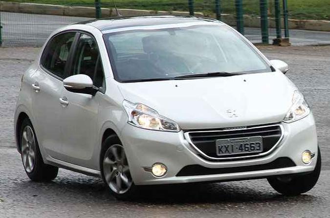 Modelos Peugeot 208 com chassis entre EB010381 e FB000004 foram convocados(foto: Peugeot/divulgação ) Modelos Peugeot 208 com chassis entre EB010381 e FB000004 foram convocados(foto: Peugeot/divulgação )