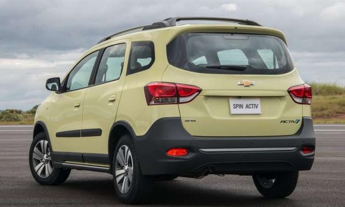 Traseira ganhou lanternas horizontalizadas e não tem mais o estepe pendurado na tampa(foto: Chevrolet/Divulgação) Traseira ganhou lanternas horizontalizadas e não tem mais o estepe pendurado na tampa(foto: Chevrolet/Divulgação)