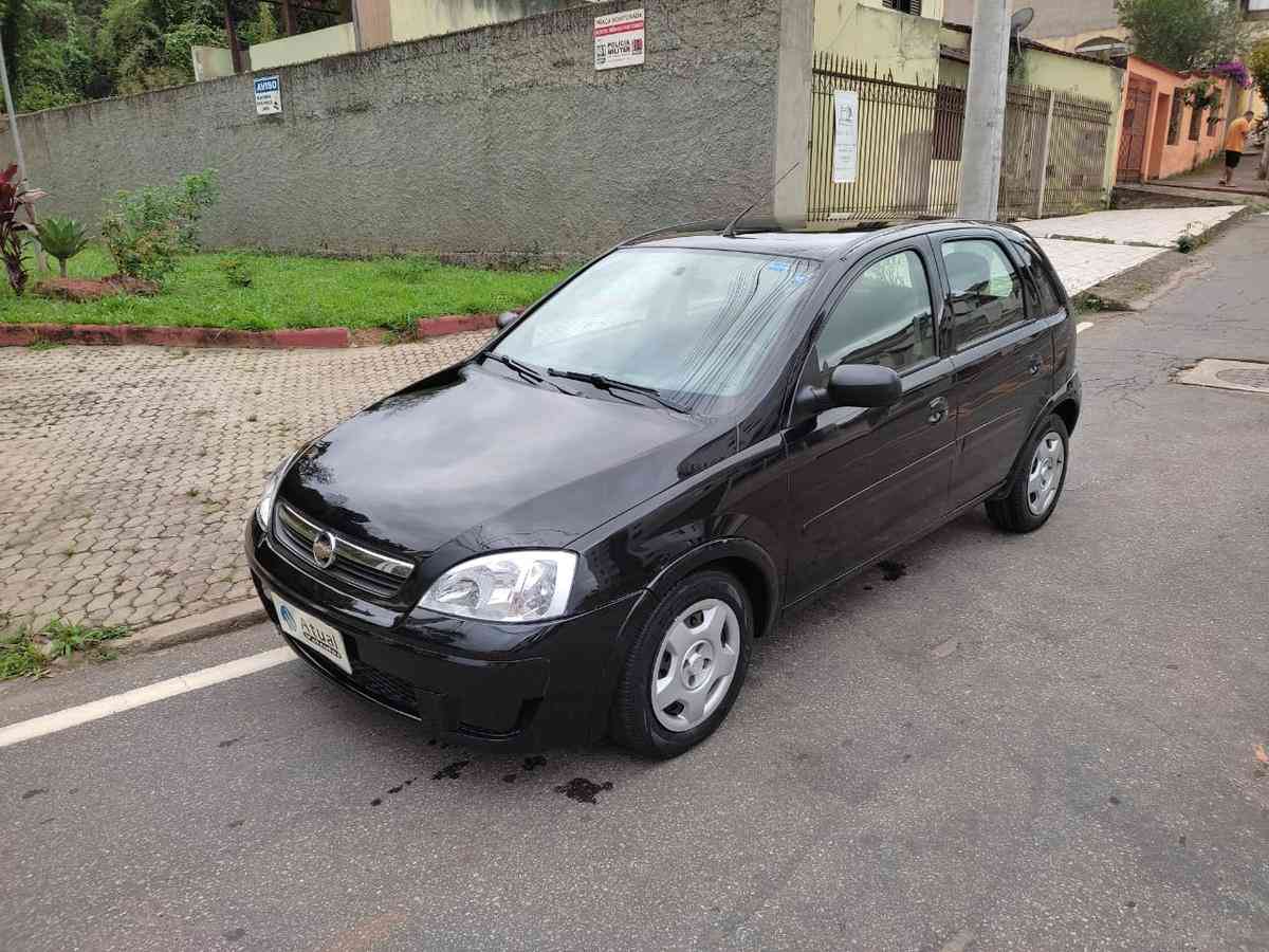 Corsa Hatch Maxx 1.4 em Sertãozinho Flex 11/12 Preto - Veículos da