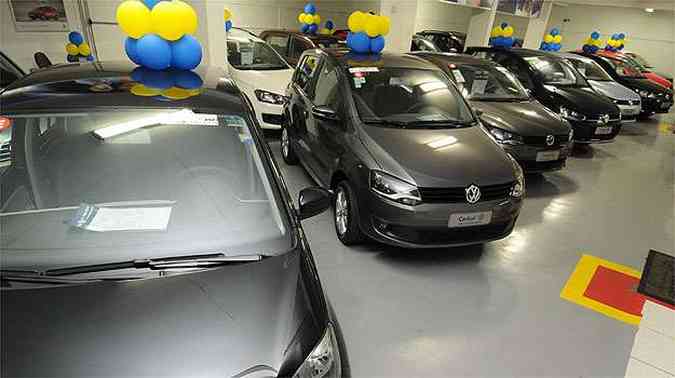 Detran recomenda vender o carro apenas aps quitao para evitar fraudes(foto: Marcos Vieira/EM/D.A Press)