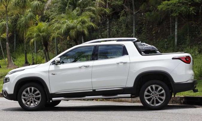 A Fiat Toro lidera com folga o segmento de picapes com tamanho intermediário(foto: Adriano Sant'Ana/EM/D. A Press) A Fiat Toro lidera com folga o segmento de picapes com tamanho intermediário(foto: Adriano Sant'Ana/EM/D. A Press)