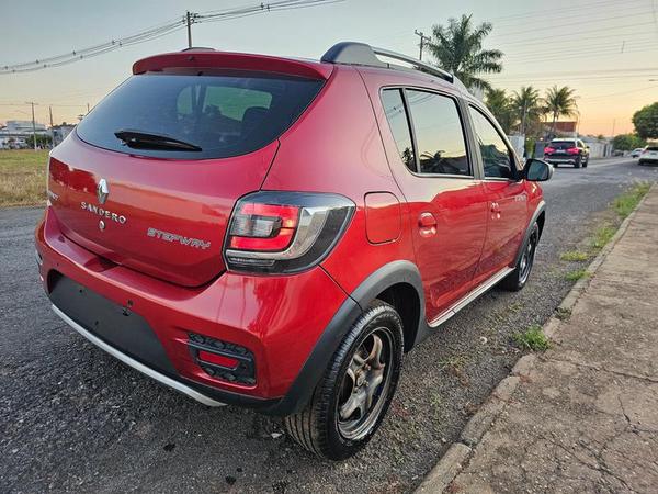 Renault Sandero Stepway Hi-power 1.6 8v 5p
