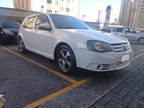 Volkswagen Golf Sportline 1.6 MI Total Flex 8v 4p 2013 R$ 42.900,00 SP VRUM
