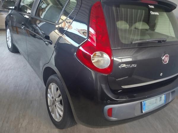 Fiat Palio Essence Dualogic 1.6 Flex 16v 5p