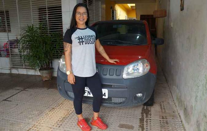 A educadora física Laura Melo contava com a ajuda do som do carro para ficar atenta ao trânsito(foto: Arquivo Pessoal) A educadora física Laura Melo contava com a ajuda do som do carro para ficar atenta ao trânsito(foto: Arquivo Pessoal)