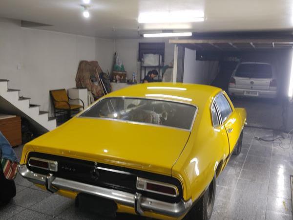 Ford Maverick Ltd